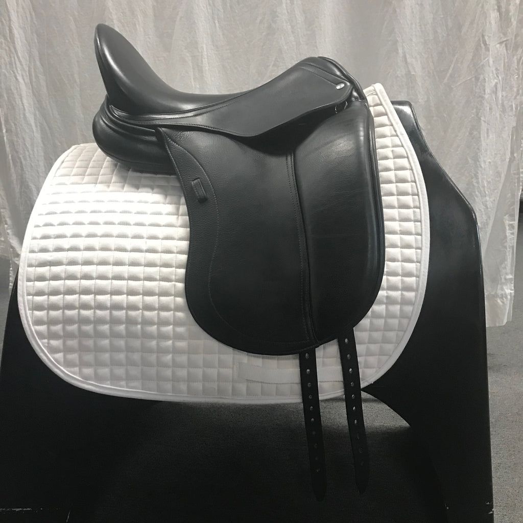 Used Schleese Obrigado 17.5" Dressage Saddle