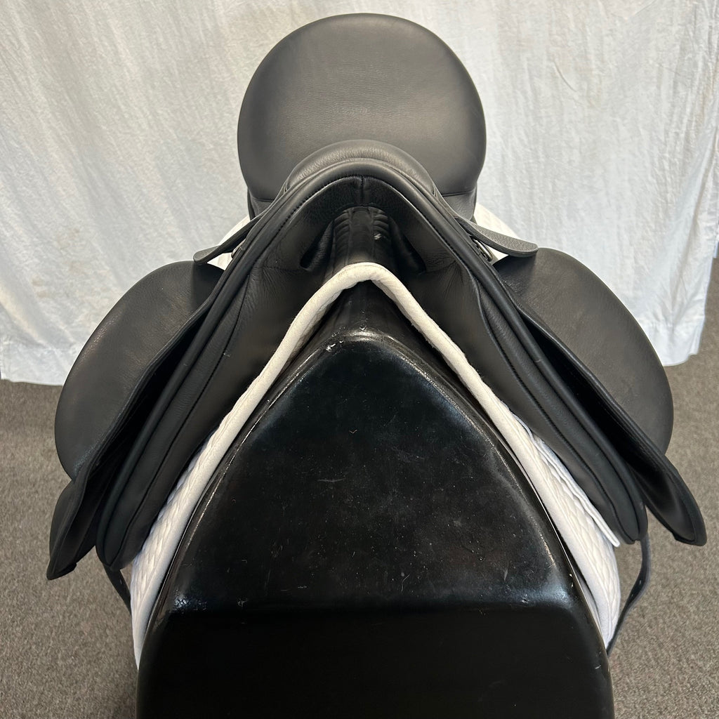 Demo Custom Signature Wolfgang Solo 18" Dressage Saddle