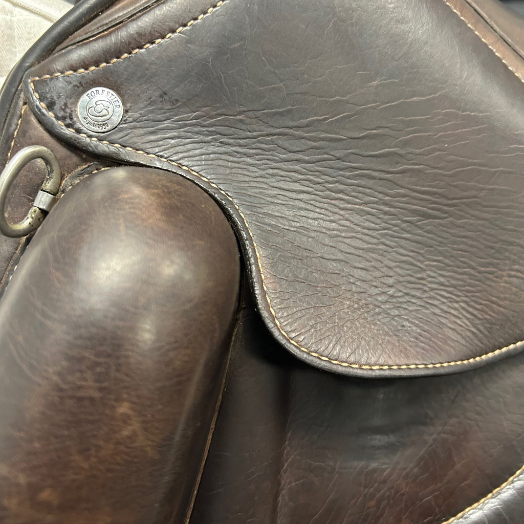 Used Forestier Aachen 17" Dressage Saddle