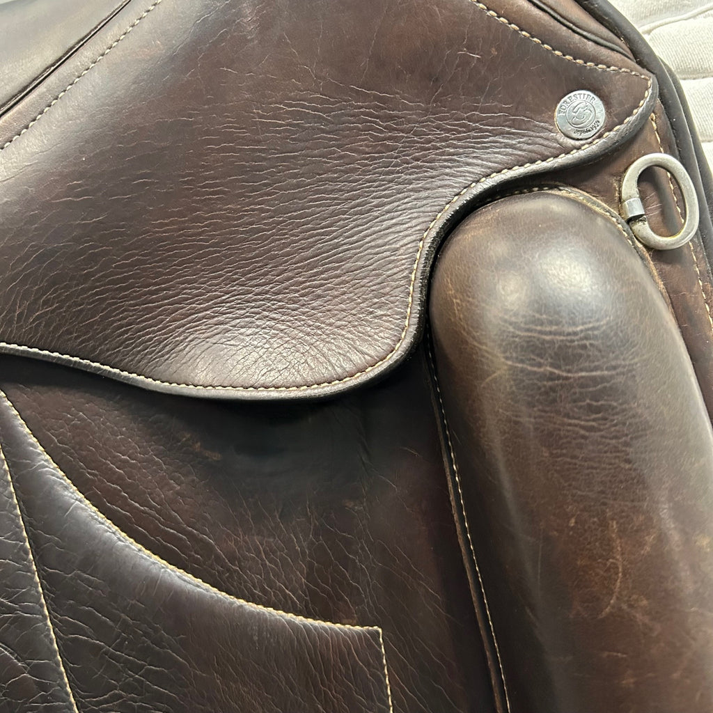 Used Forestier Aachen 17" Dressage Saddle