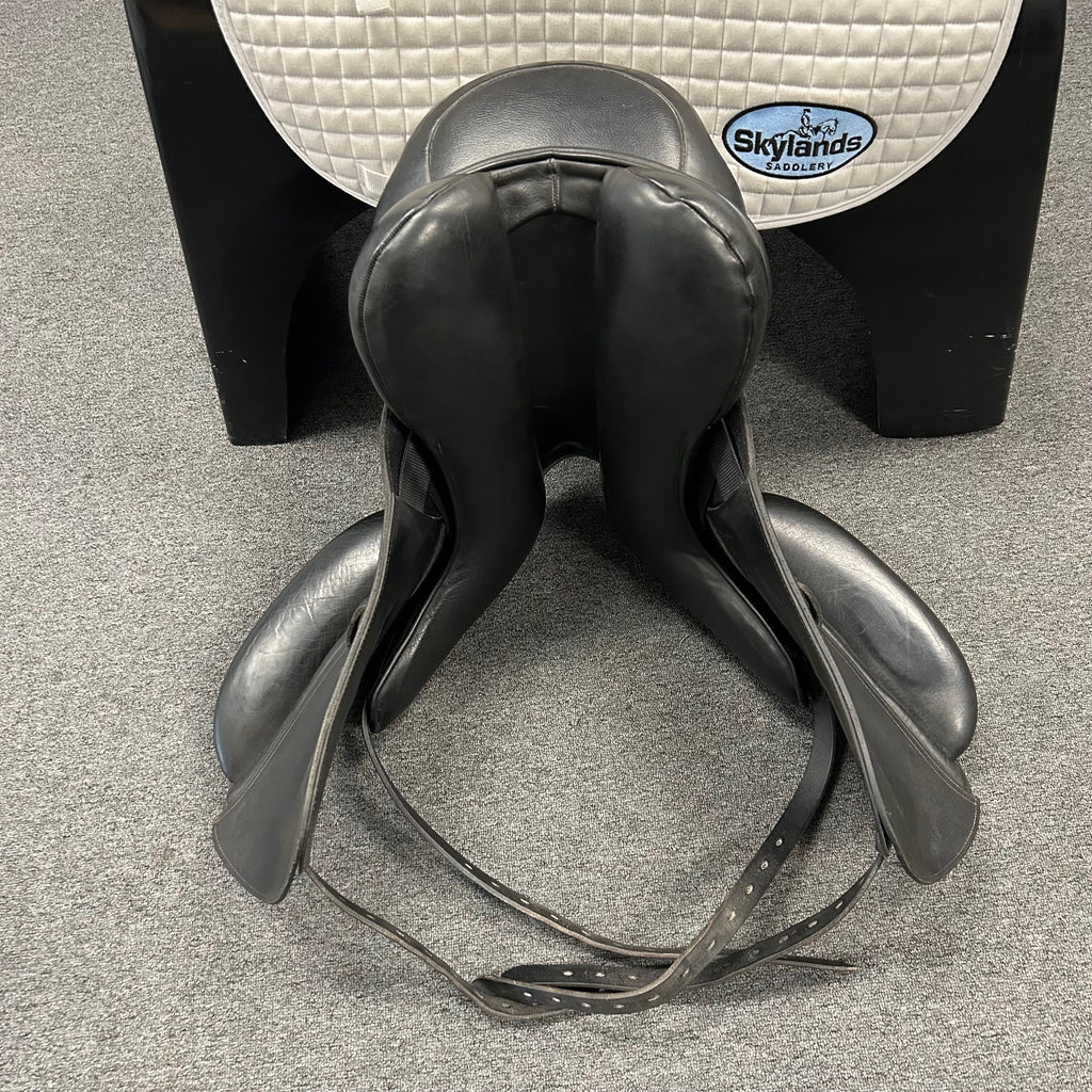 Used Custom Wolfgang Solo MKII 17.5" Dressage Saddle