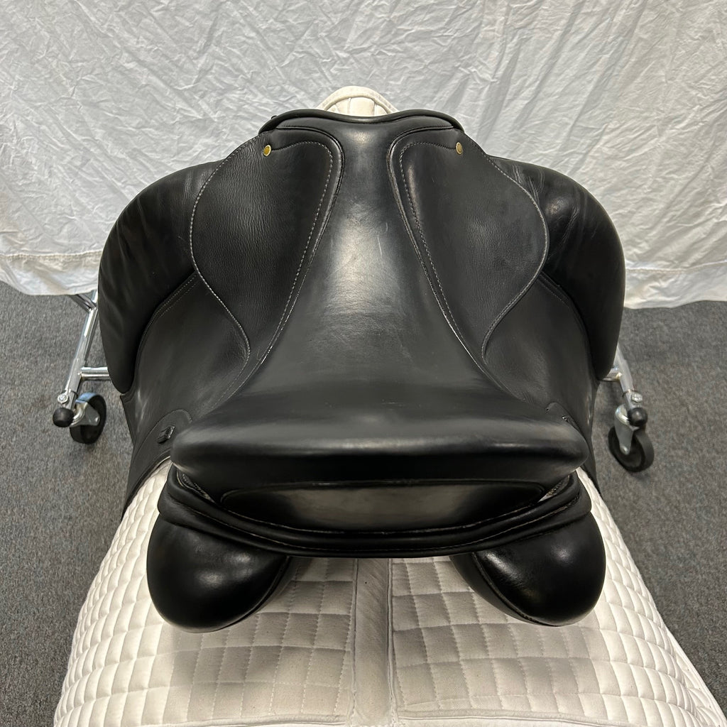 Used Schleese Wave 17.5"  Dressage Saddle