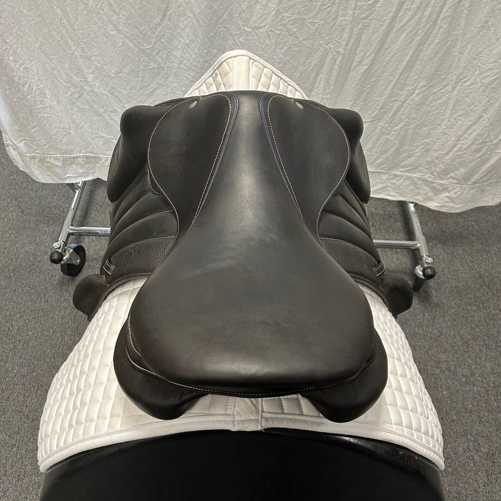 Used Forestier Boeckelo 18" Jump Saddle