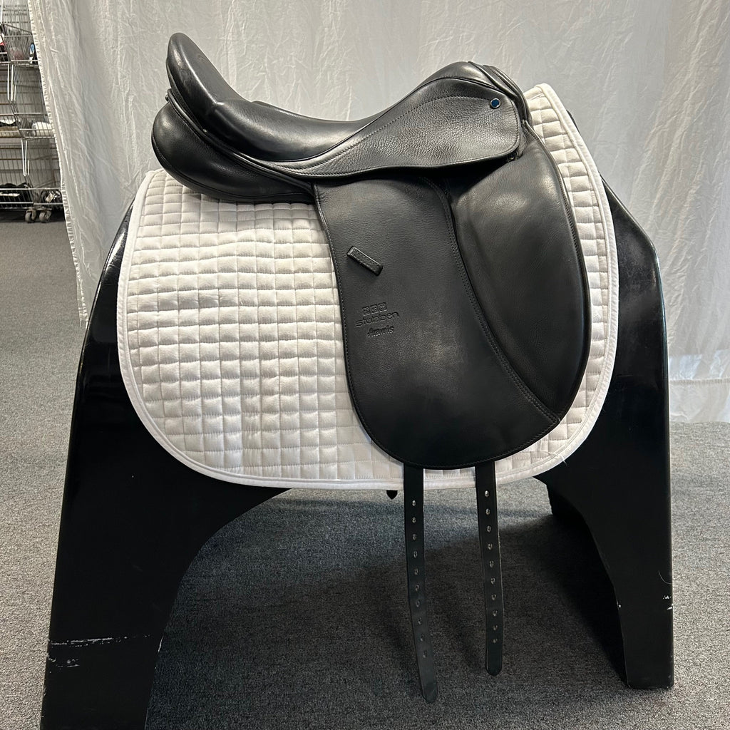 Used Stubben Aramis Deluxe Biomex 17.5"/31cm Dressage Saddle