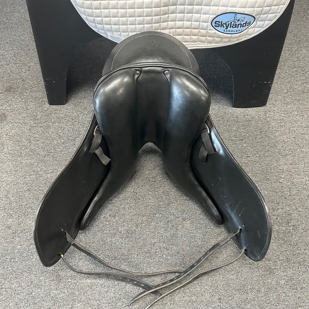 Used Schleese Obrigado 17.5" Dressage Saddle