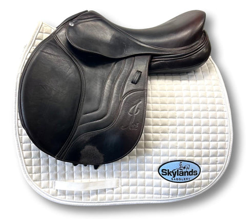 Used Schleese Merci 17.5" Jump Saddle