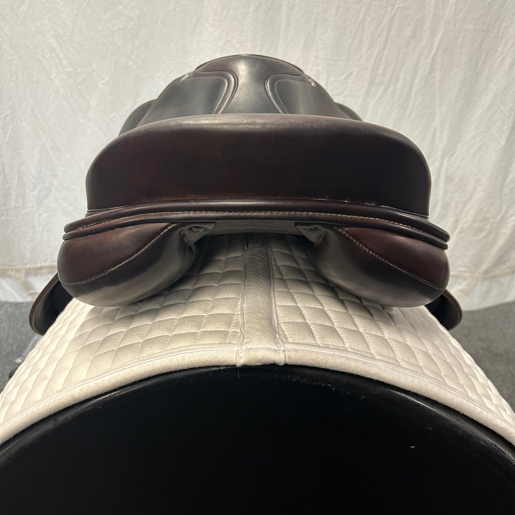 HOLD: Used Schleese Jete 17" Jump Saddle