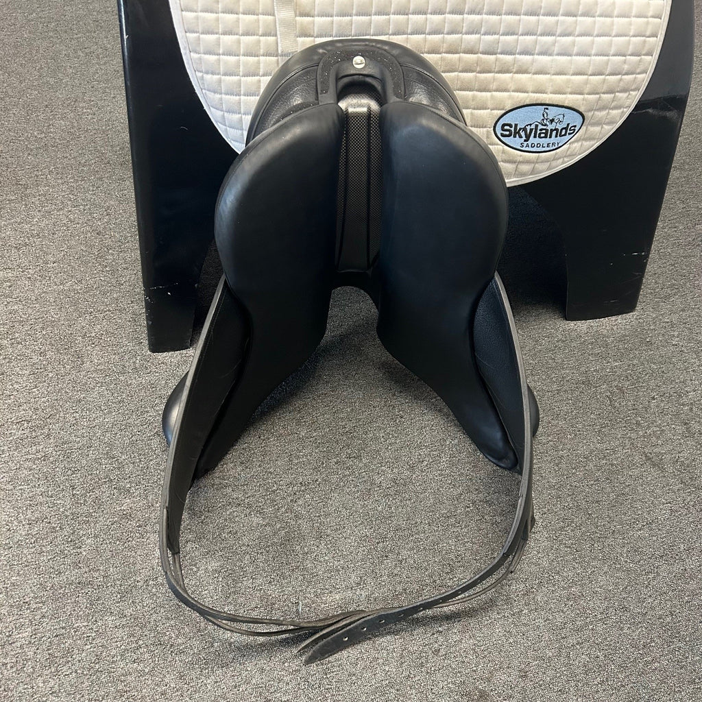 Used Devoucoux Makila Harmonie 18" Monoflap Dressage Saddle