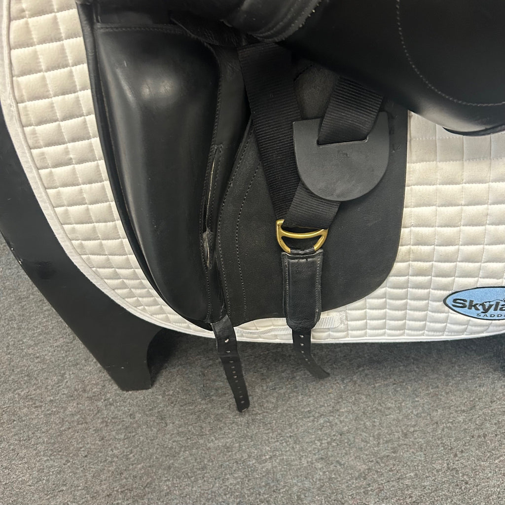 Used Hulsebos CC 17.5" Dressage Saddle