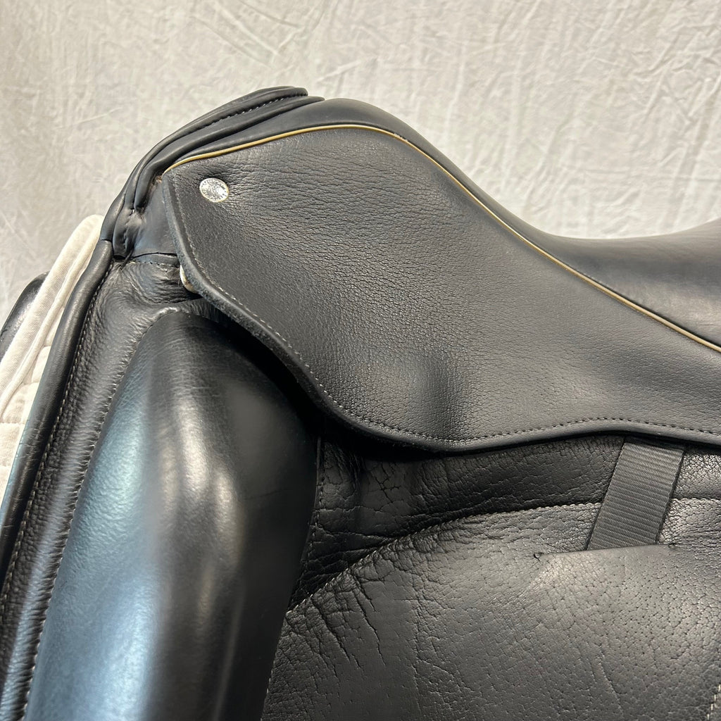 Used Custom Icon Star 18" Monoflap Dressage Saddle