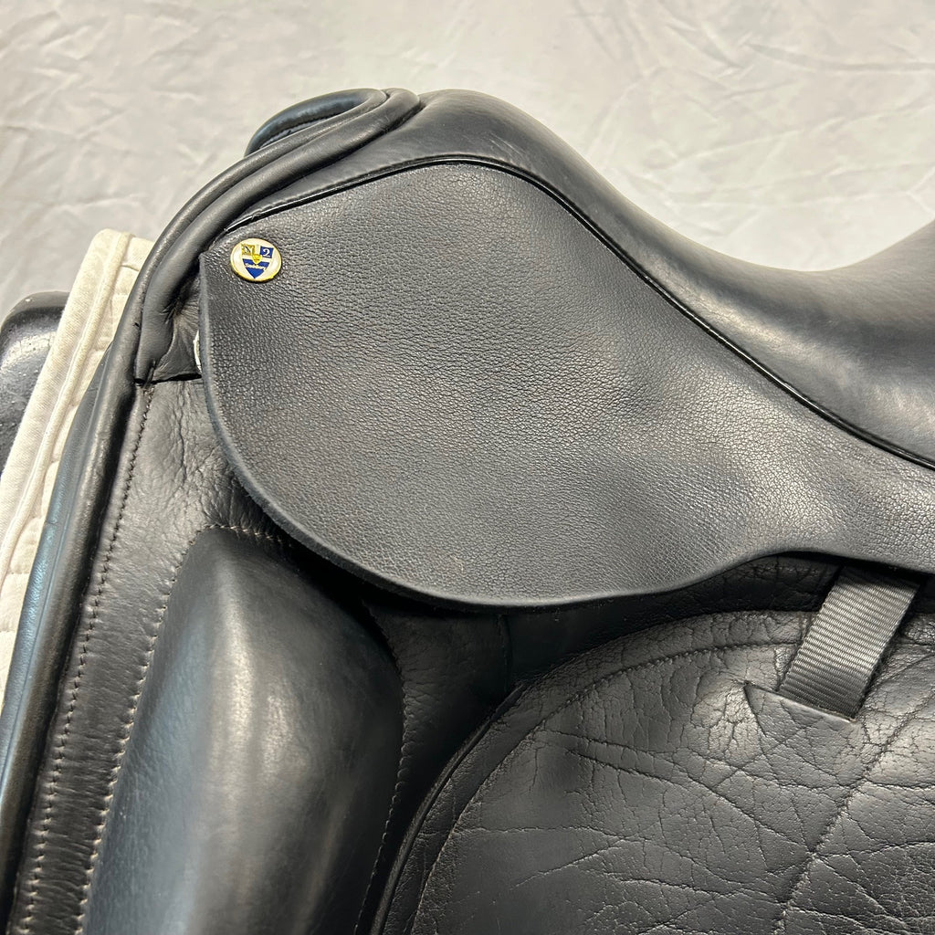 Used N2 Cardhu 17.5" Dressage Saddle