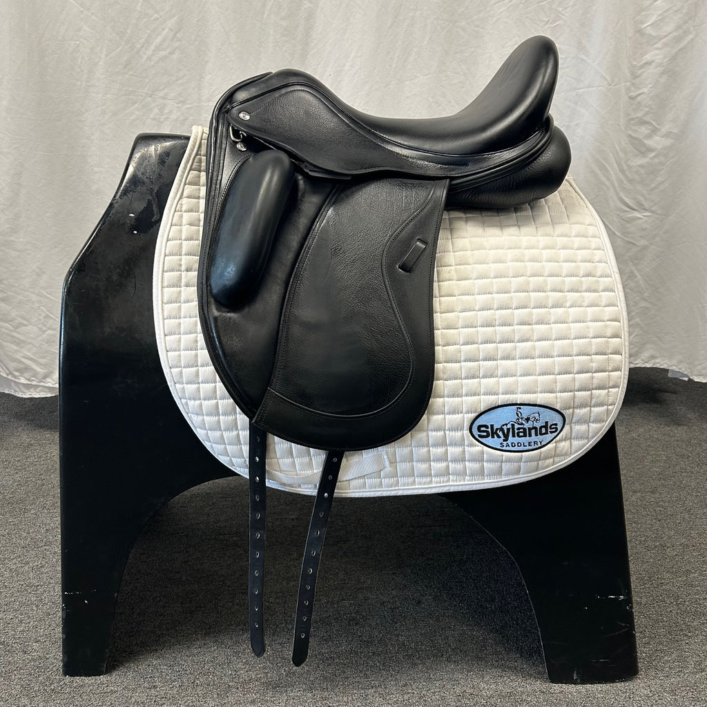 Used Custom Advantage R 17.5" Dressage Saddle