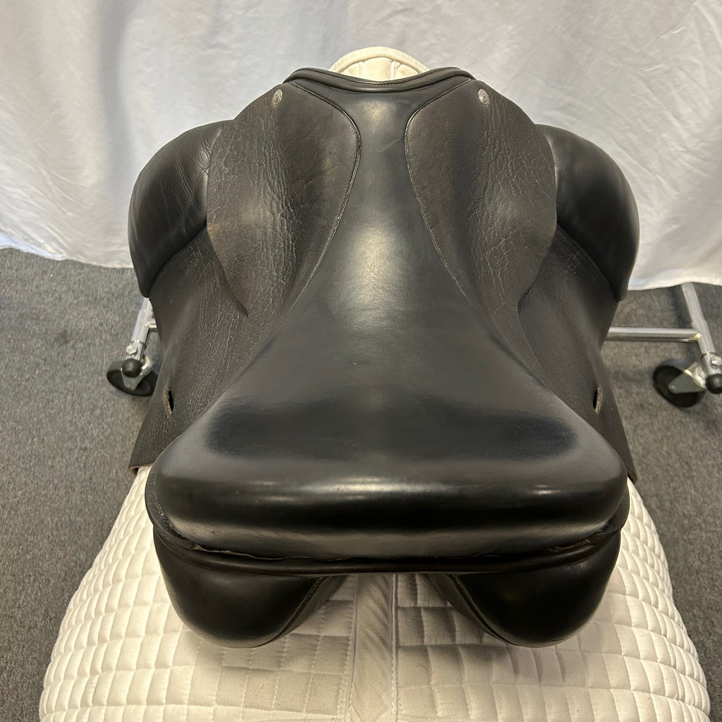 Used Custom Advantage 17" Dressage Saddle