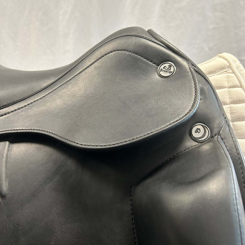 Used Prestige X-Optimax K 18" Dressage Saddle