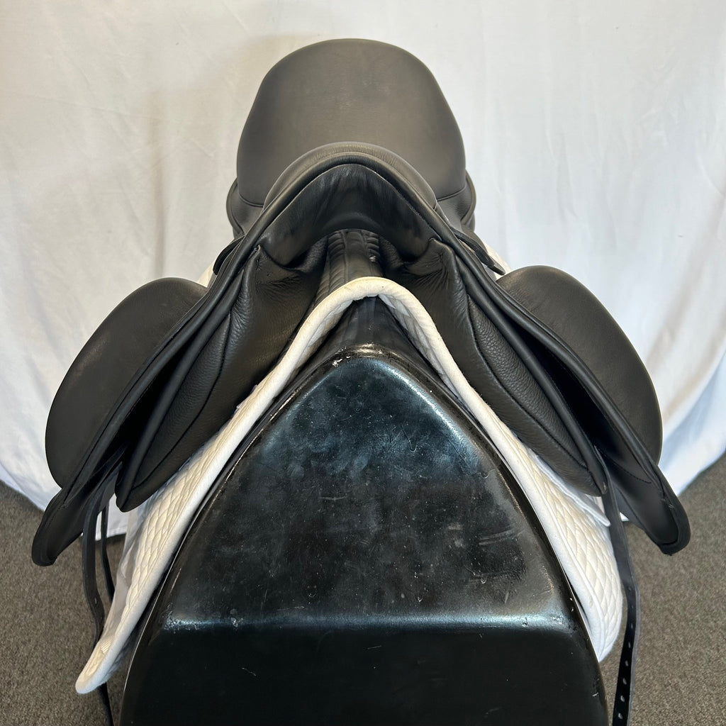 Demo Custom Wolfgang Signature Solo MKII 17.5" Dressage Saddle