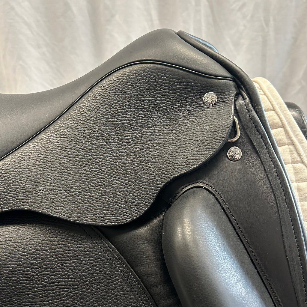 Demo Custom Wolfgang Signature Solo MKII 17.5" Dressage Saddle