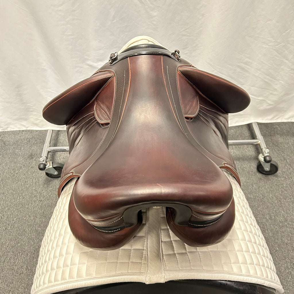 Used Devoucoux Makila Harmonie 18" Monoflap Dressage Saddle