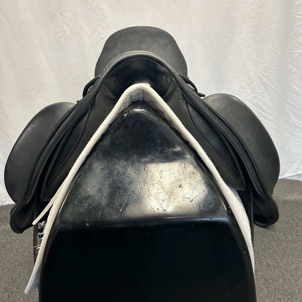 Used Custom Wolfgang Solo MKII 17.5" Dressage Saddle