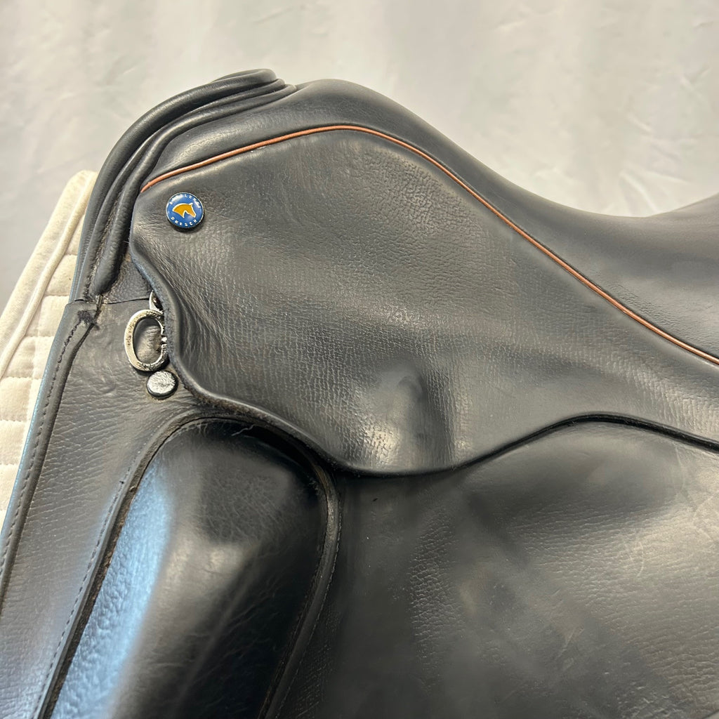 Used Dresch 18" Dressage Saddle