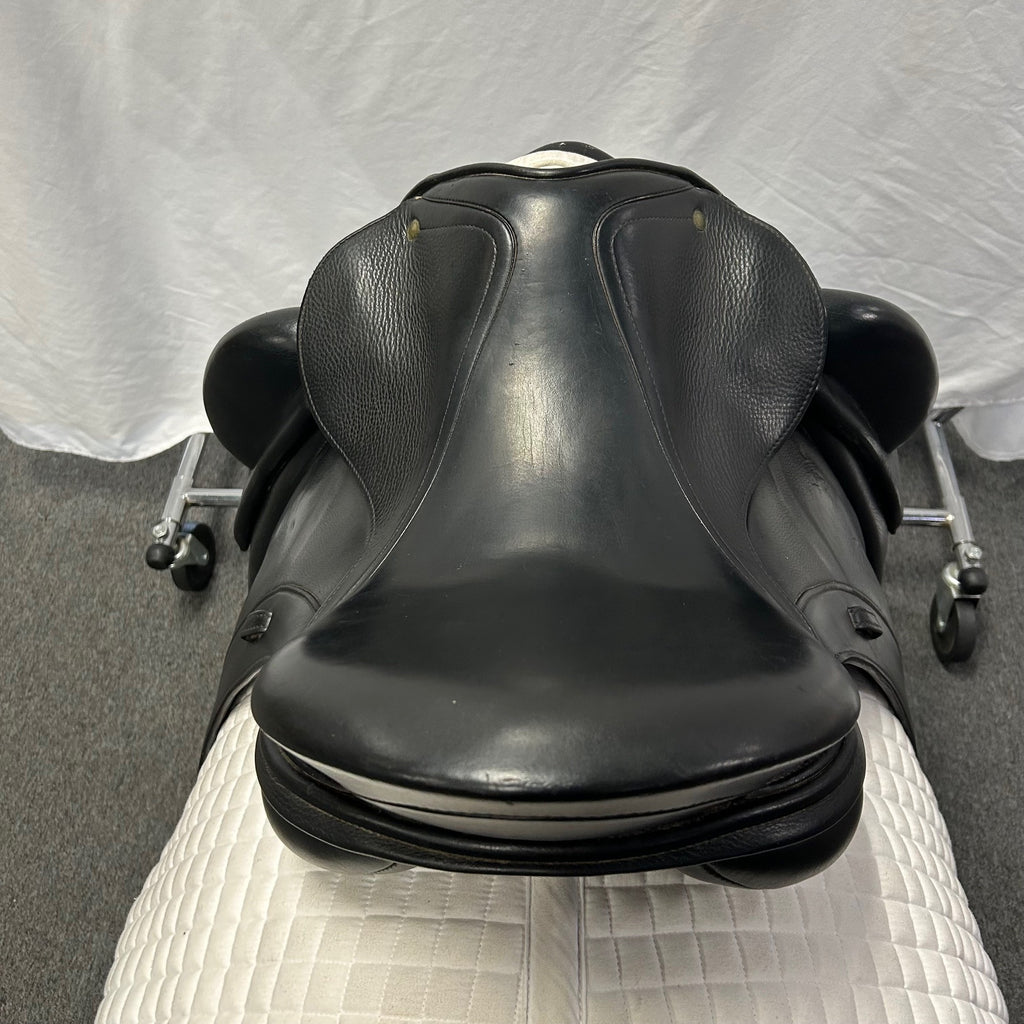 Used Schleese Obrigado 17.5" Dressage Saddle