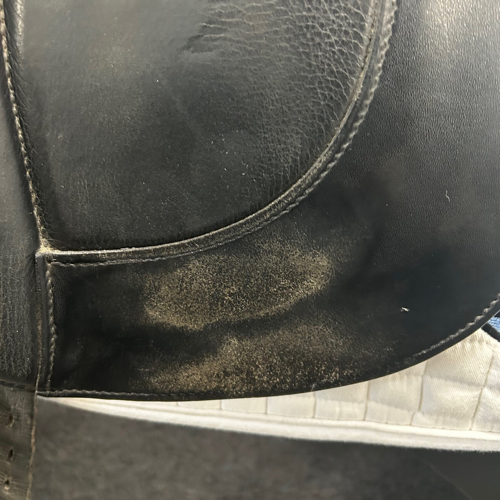 Used Schleese Obrigado 17.5" Dressage Saddle