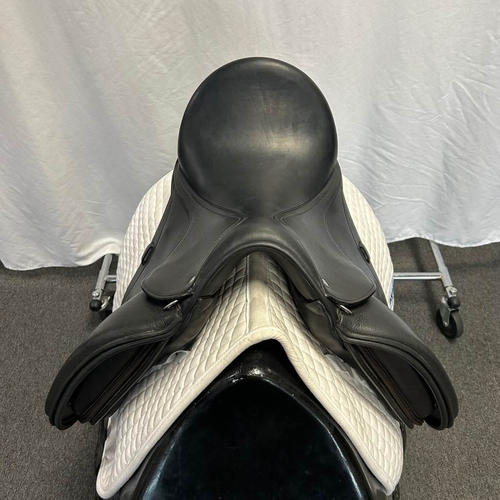 Used Schleese ProLight 16.5" Dressage Saddle