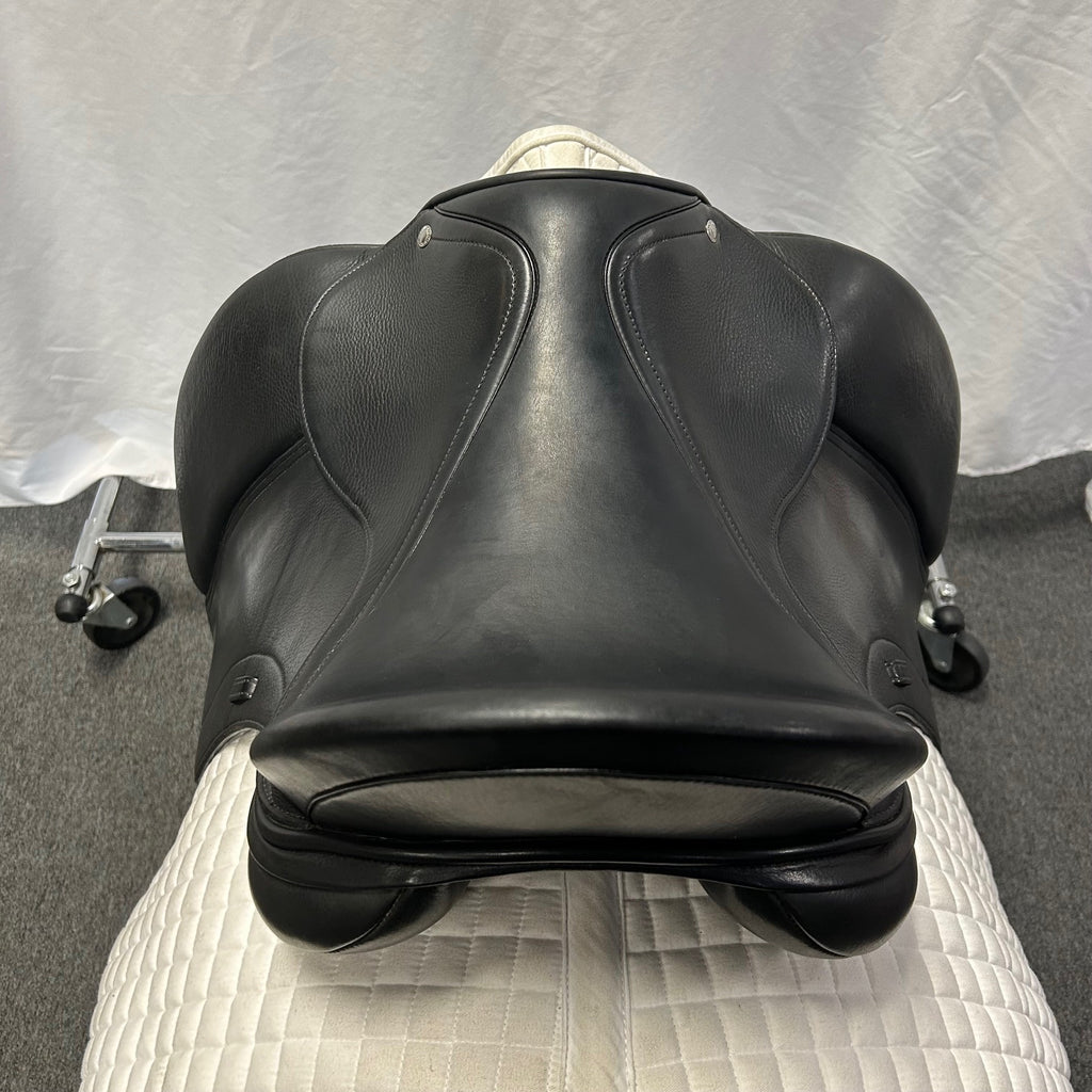 Used Schleese ProLight 16.5" Dressage Saddle