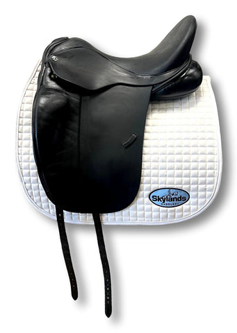 Used Prestige Top Dressage 18" Dressage Saddle