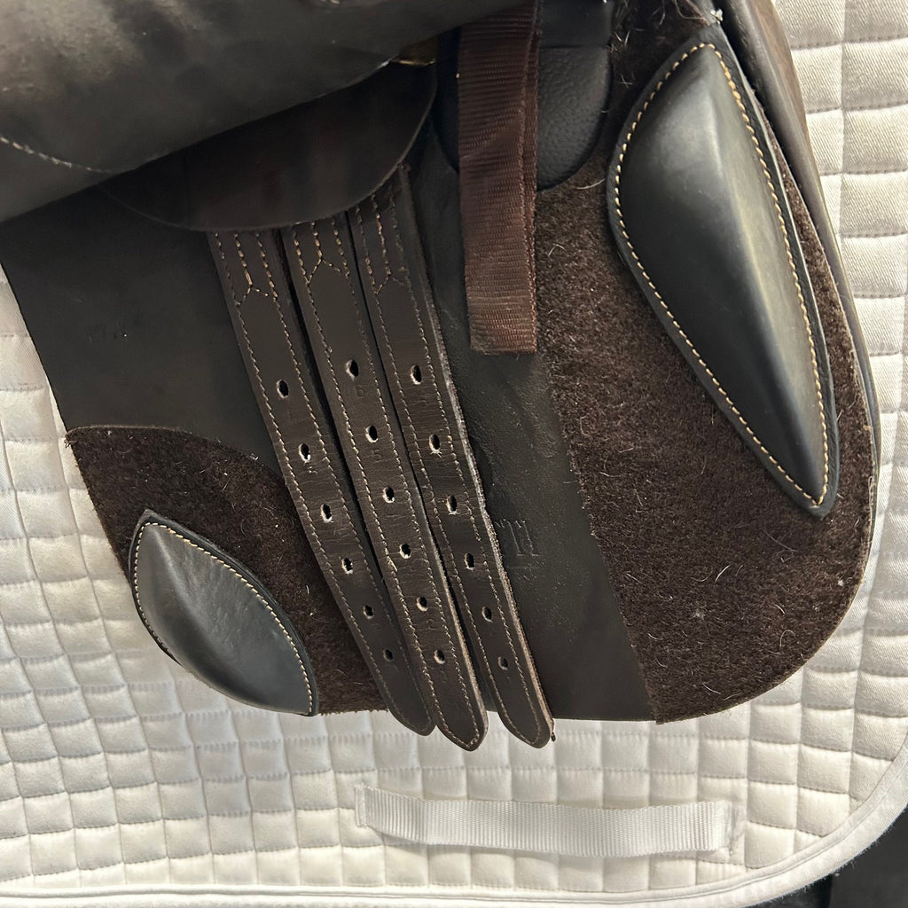 Used Cavaletti 17.5" Jump Saddle