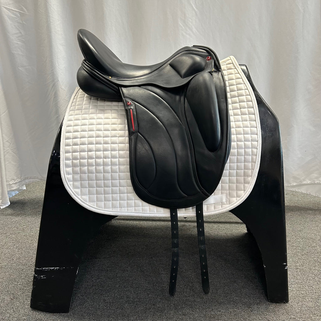 Used Albion Platinum Revelation Red Label 17.5" Dressage Saddle