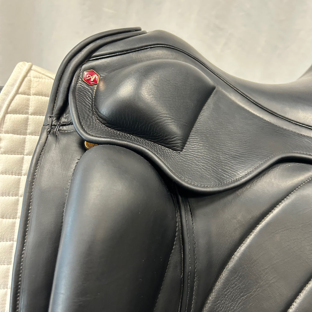 Used Albion Platinum Revelation Red Label 17.5" Dressage Saddle