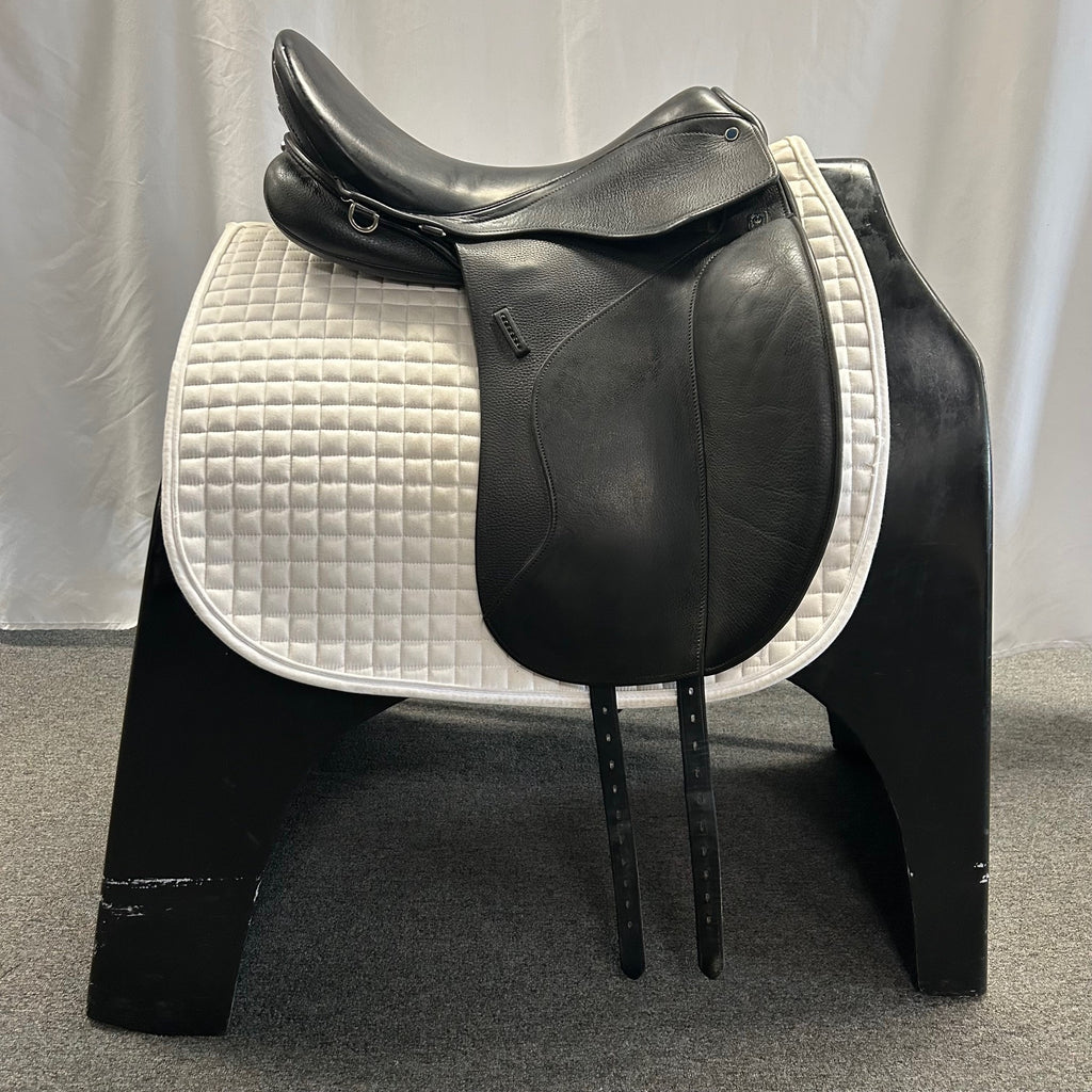 Used Stubben Euphoria 17.5"Dressage Saddle