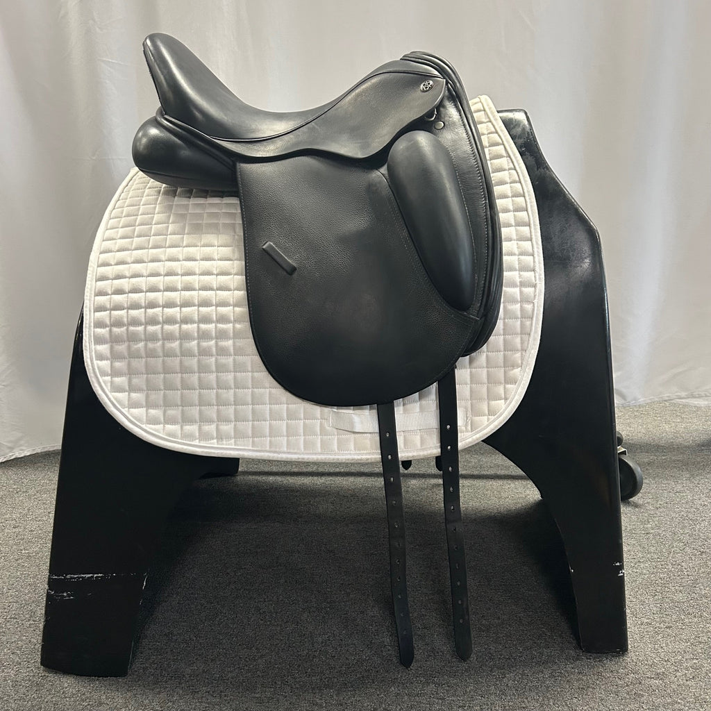 Used Trilogy Ethos 17.5" Dressage Saddle