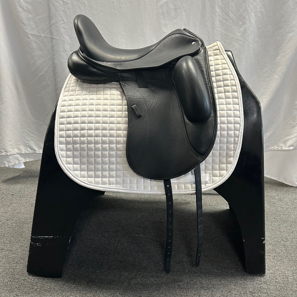 Used Custom Saddlery Wolfgang Omni Monoflap 17.5" Dressage Saddle