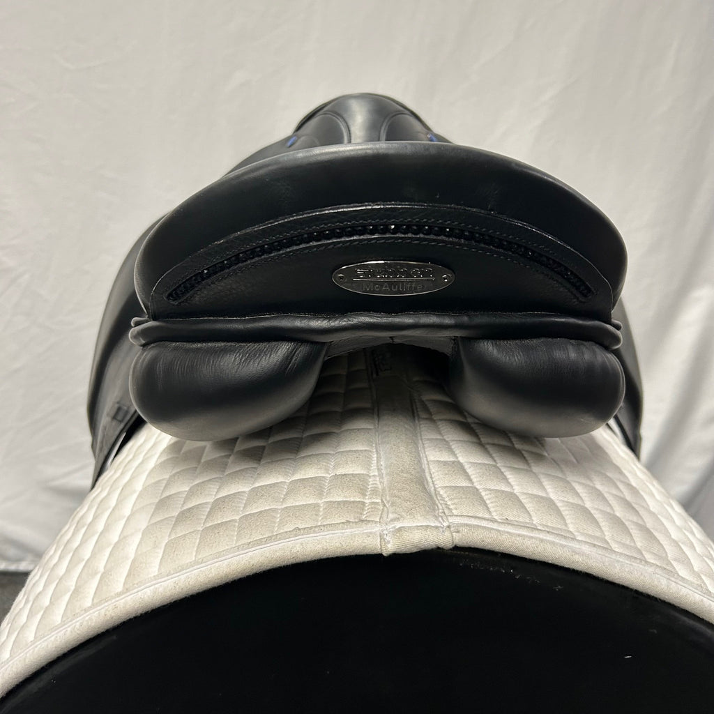 Used Stubben Genesis Deluxe 17.5"Dressage Saddle