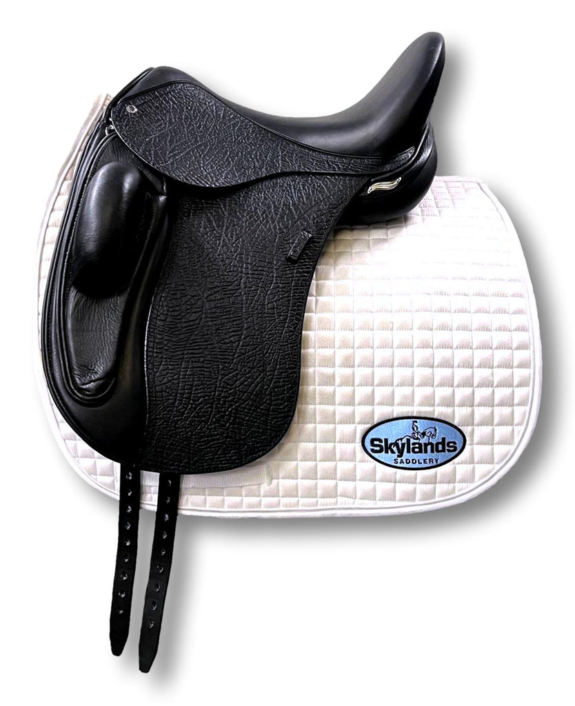 Used Schleese LightFlight 17.5" Jump Saddle