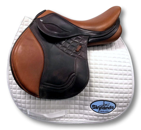 HOLD: Used Schleese Obrigado 17.5" Monoflap Dressage Saddle