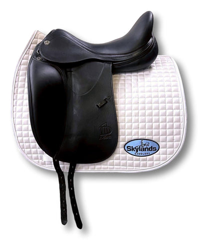 Used Equipe Emporio 18" Monoflap Dressage Saddle